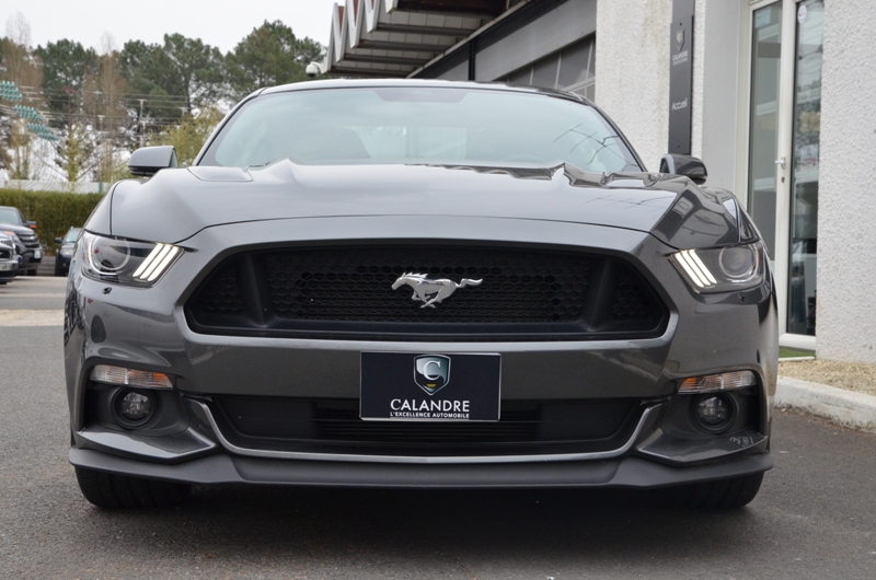 La Mustang 2015 V8 GT et son regard de requin