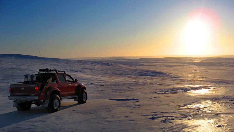 Le Toyota Hilux de Top Gear au Pôle Nord