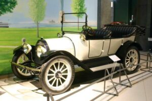 Une Chevrolet Classic Six de 1914