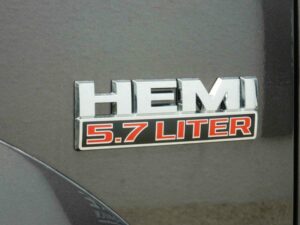 Moteur HEMI 5,7 litres sur le Dodge RAM