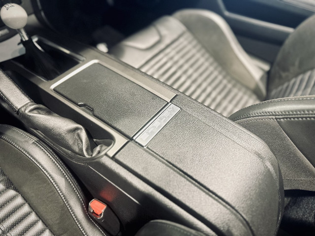 Véhicule FORD MUSTANG à vendre