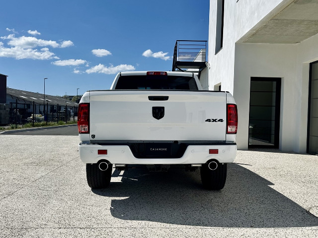 Véhicule DODGE RAM 1500  CREW CAB 5.7 V8 à vendre