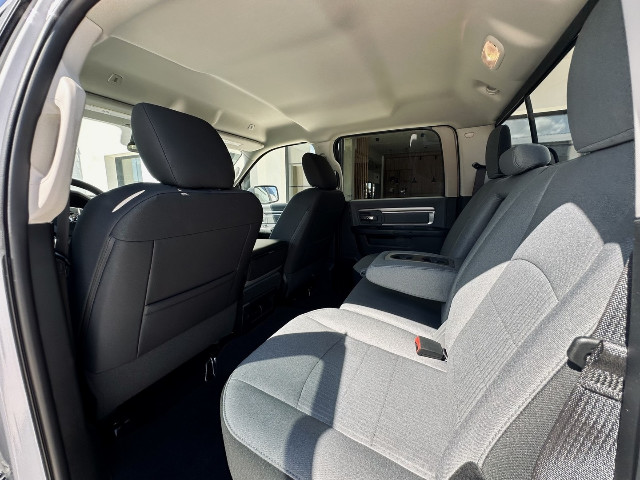 Véhicule DODGE RAM 1500  CREW CAB 5.7 V8 à vendre