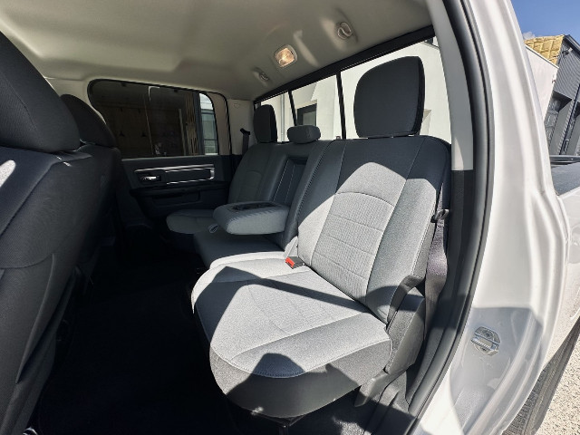 Véhicule DODGE RAM 1500  CREW CAB 5.7 V8 à vendre
