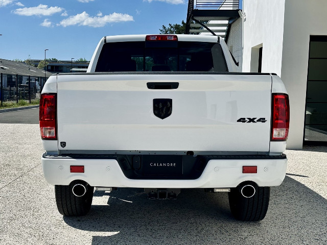 Véhicule DODGE RAM 1500  CREW CAB 5.7 V8 à vendre