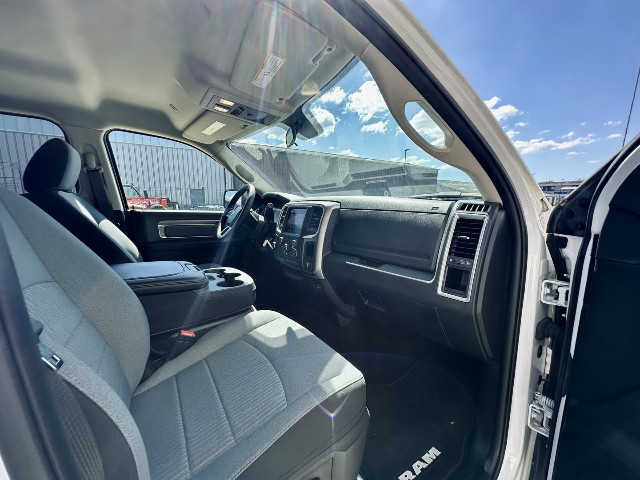 Véhicule DODGE RAM 1500  CREW CAB 5.7 V8 à vendre