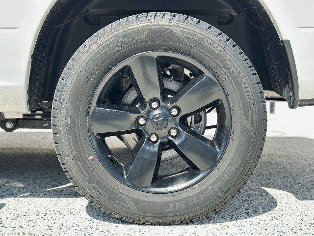 Véhicule DODGE RAM 1500  CREW CAB 5.7 V8 à vendre