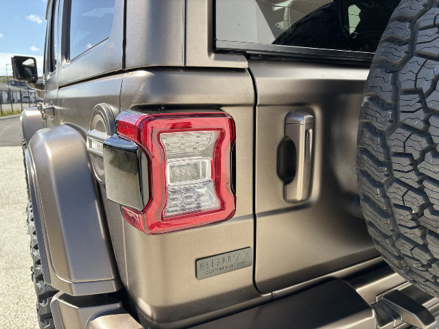 Véhicule JEEP WRANGLER à vendre
