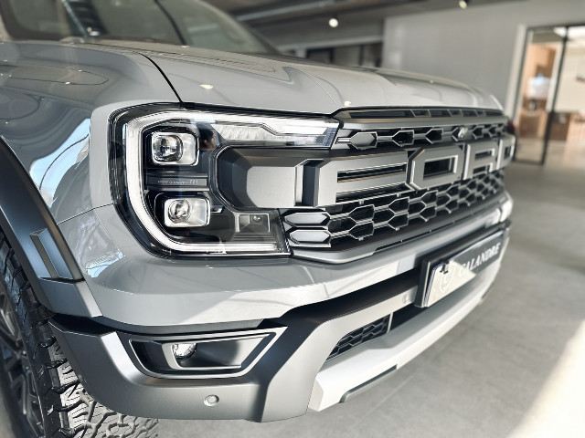 Véhicule FORD RANGER à vendre