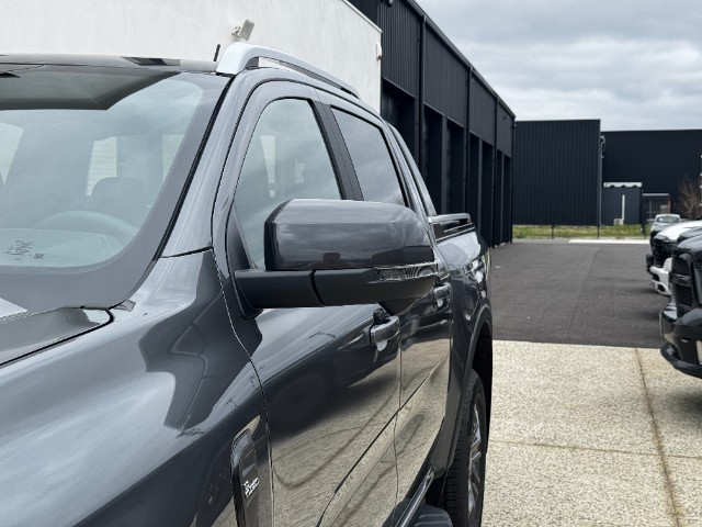 Véhicule FORD RANGER à vendre