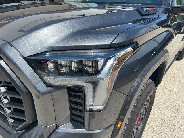 Véhicule TOYOTA TUNDRA à vendre
