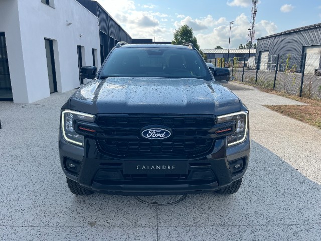 Véhicule FORD RANGER à vendre